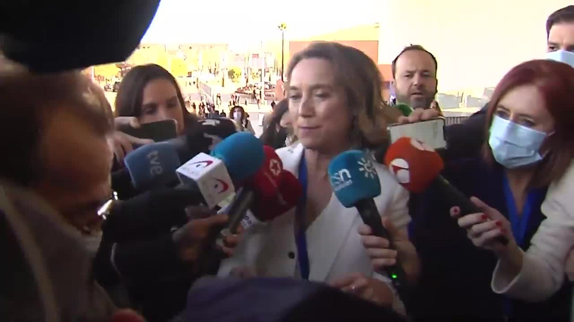 Cuca Gamarra dice que entiende &quot;perfectamente&quot; la decisión de Casado de abandonar la política