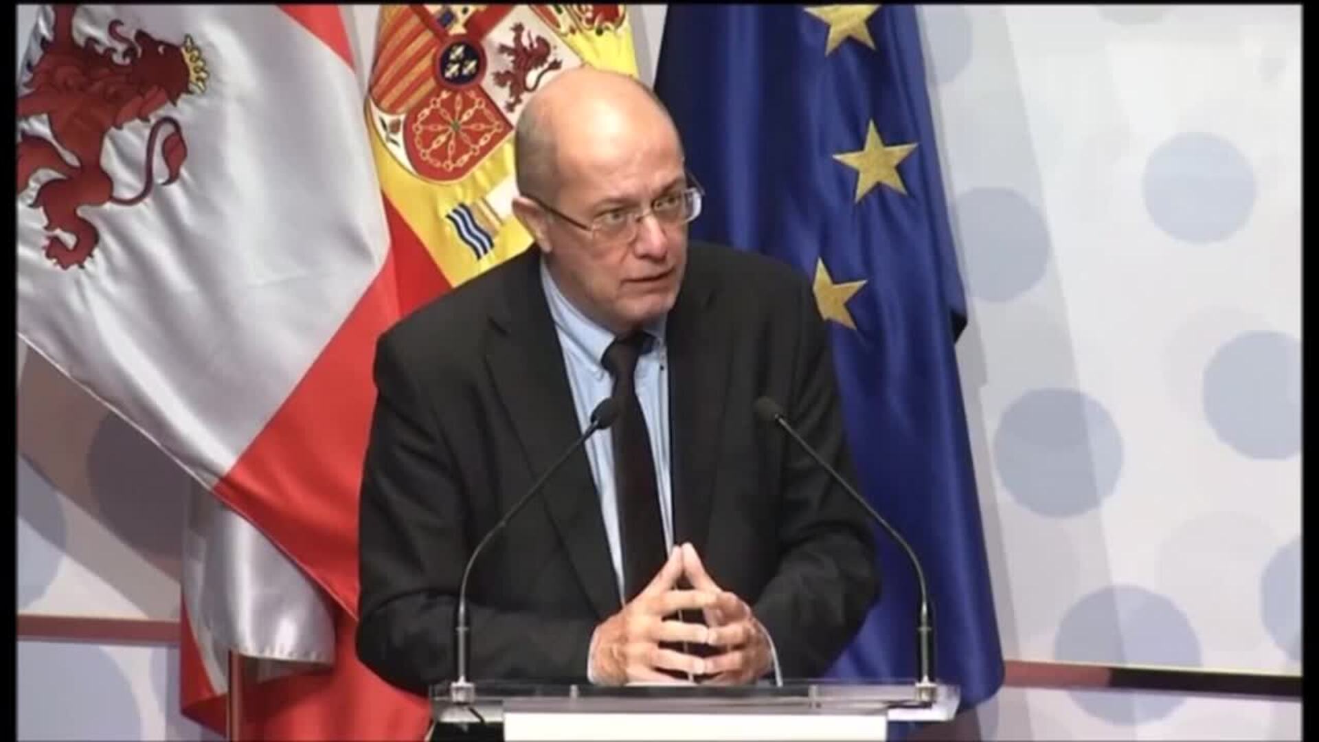 Igea reivindica que la Constitución &quot;no es heredera del franquismo ni de la República&quot;