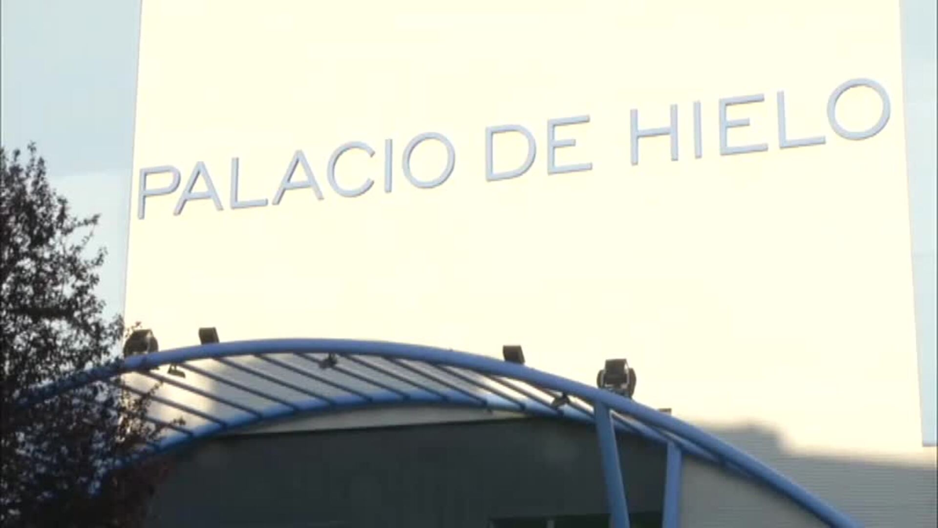 El Palacio de Hielo acogerá la morgue de los fallecidos por COVID-19 en Madrid