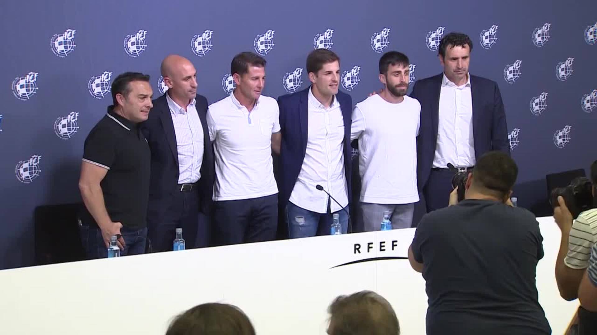 Robert Moreno ofrece su versión de lo ocurrido en la selección