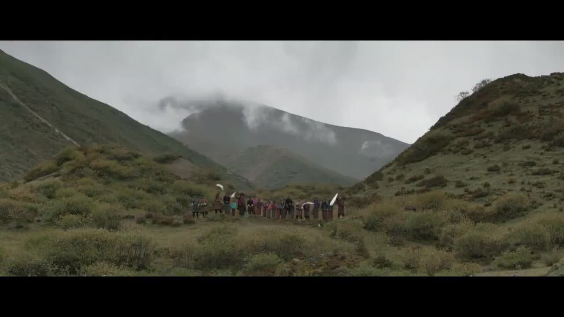 Trailer Lunana, un yak en la escuela