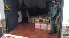 Narcos instalan proyectores de polvo en sus vehículos para zafarse de la acción policial