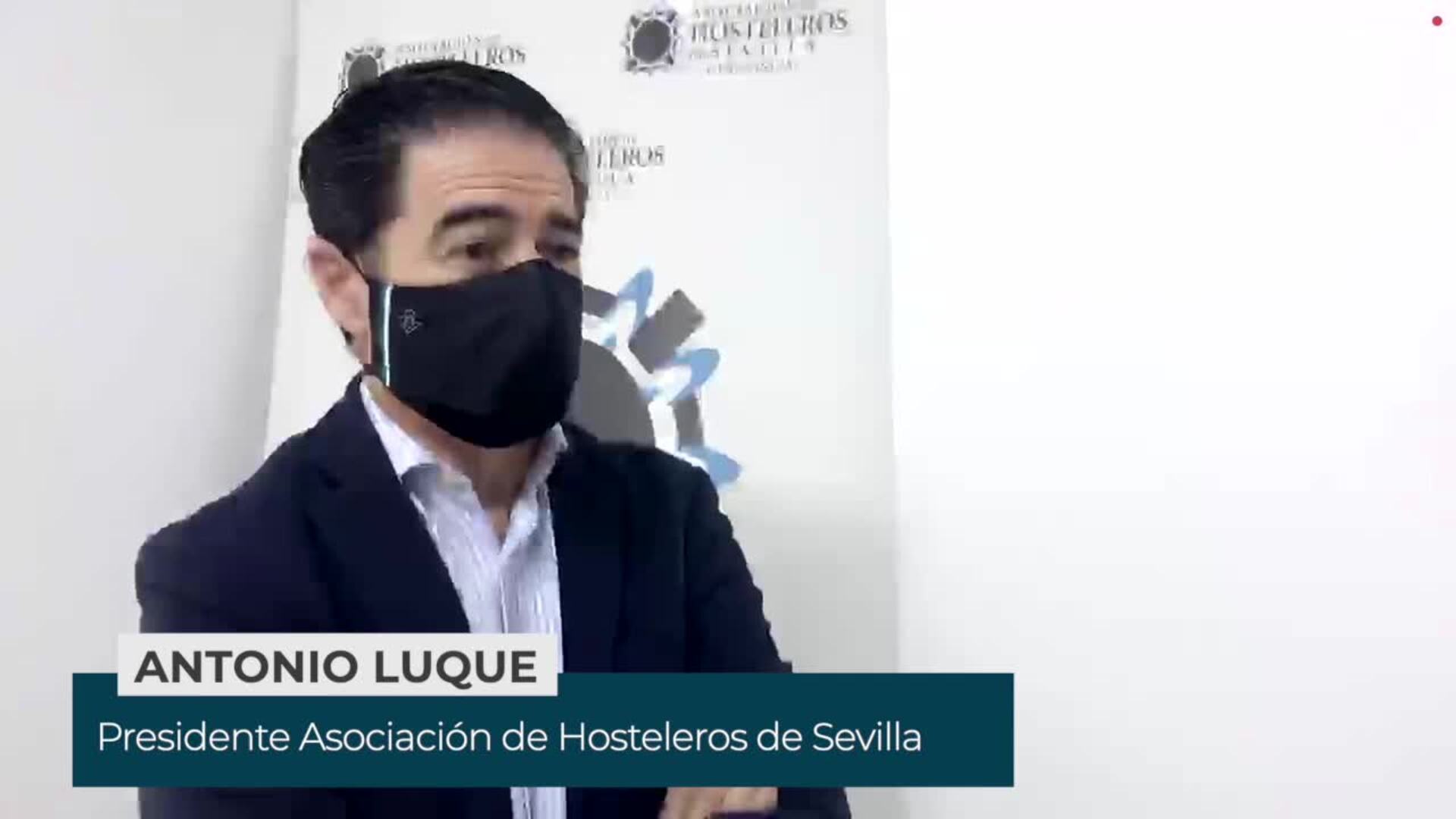 Los hosteleros sevillanos califican como «decepcionante» e «injusta» la medida aplicada en el sector