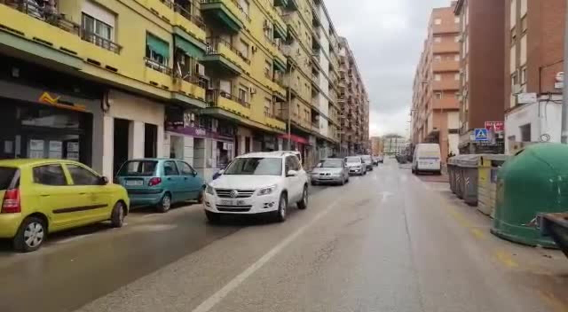 Una caravana de un millar de vehículos exige soluciones para Linares por la ruina comercial