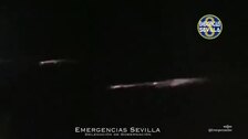 ¿Es un meteoro? ¿Es un ovni? Los sevillanos, sorprendidos por unos 'meteoritos' que iluminaban el cielo