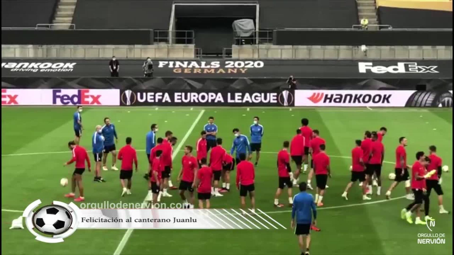 La llamativa felicitación del Sevilla a Juanlu por su 17º cumpleaños