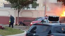 Espectacular accidente en Málaga con dos coches ardiendo y varios heridos graves