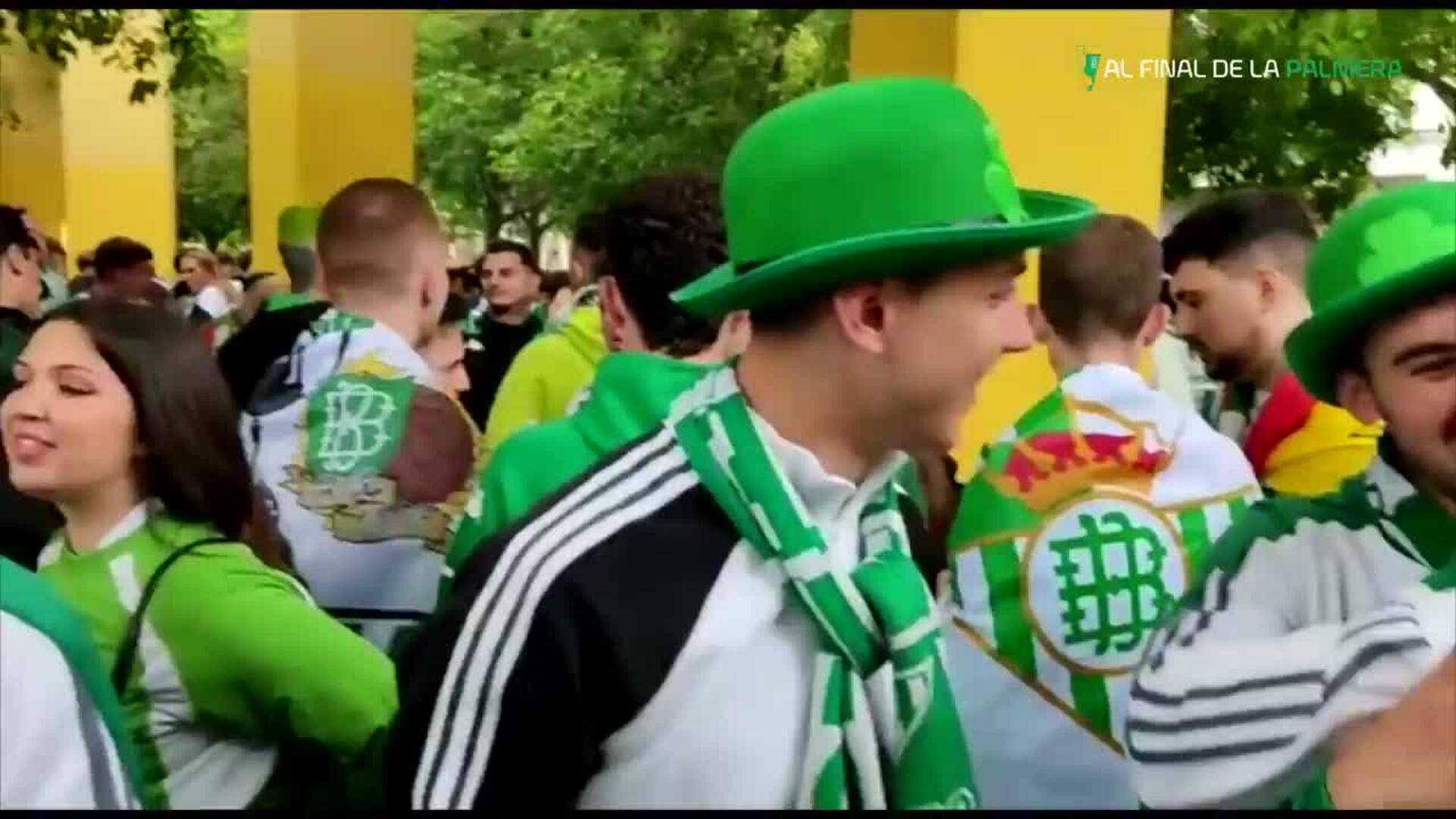 Los béticos en la Alameda: &quot;Si ganamos la Copa, nos vamos a quedar sin voz&quot;