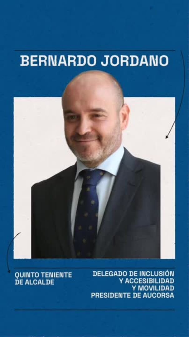 Bellido, con su equipo de gobierno en la Alcaldía