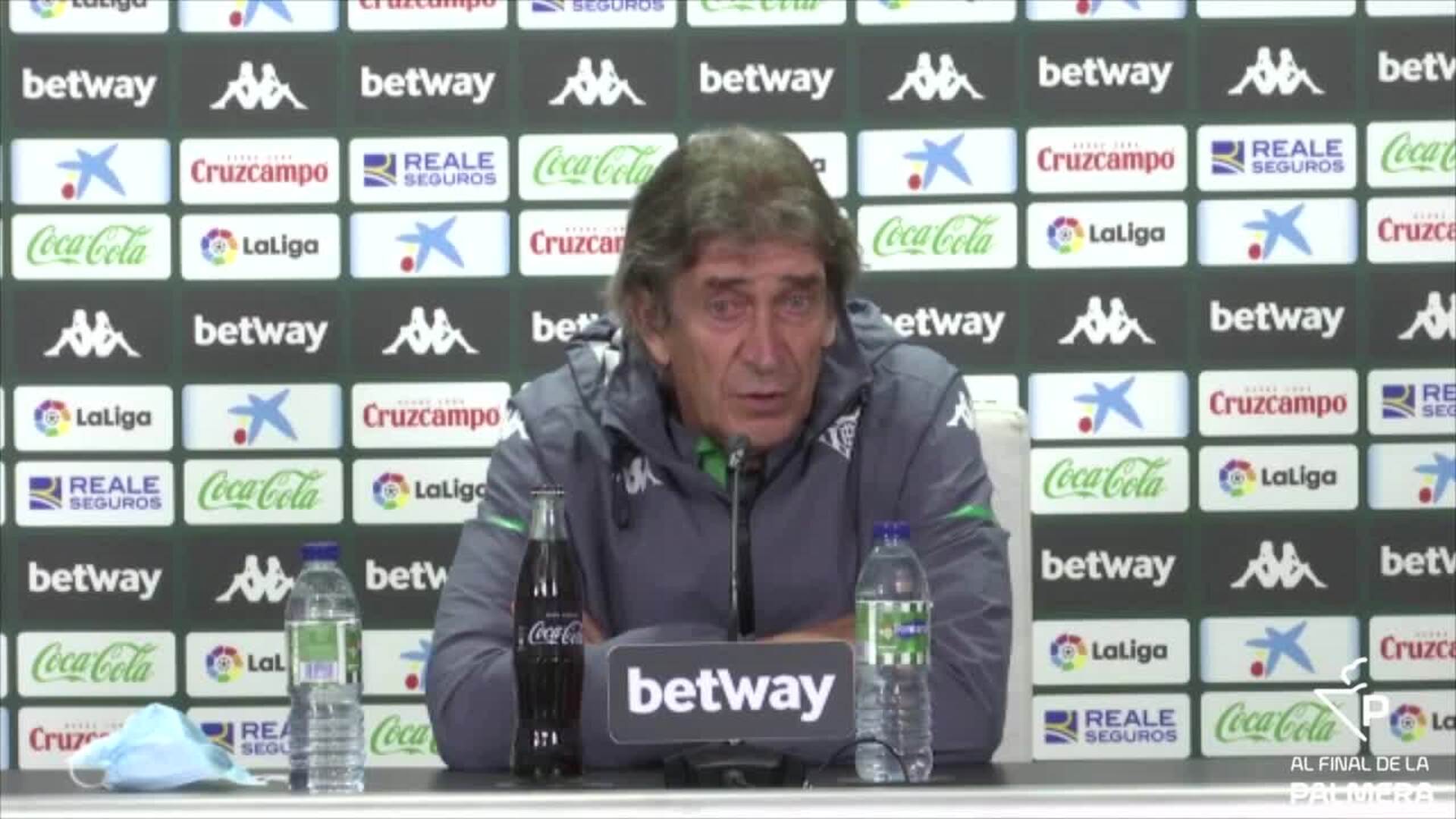 Pellegrini y el &quot;contratiempo&quot; por el positivo por Covid-19 en la plantilla del Betis antes de visitar al Levante