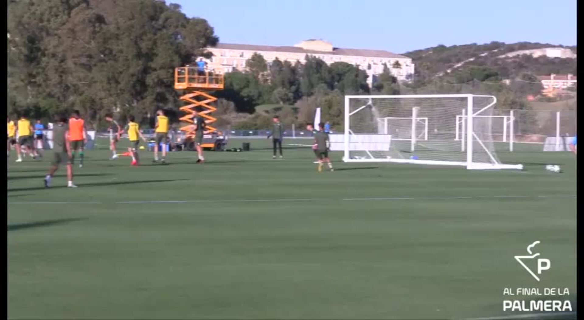 Un entrenamiento con gran intensidad en el Betis