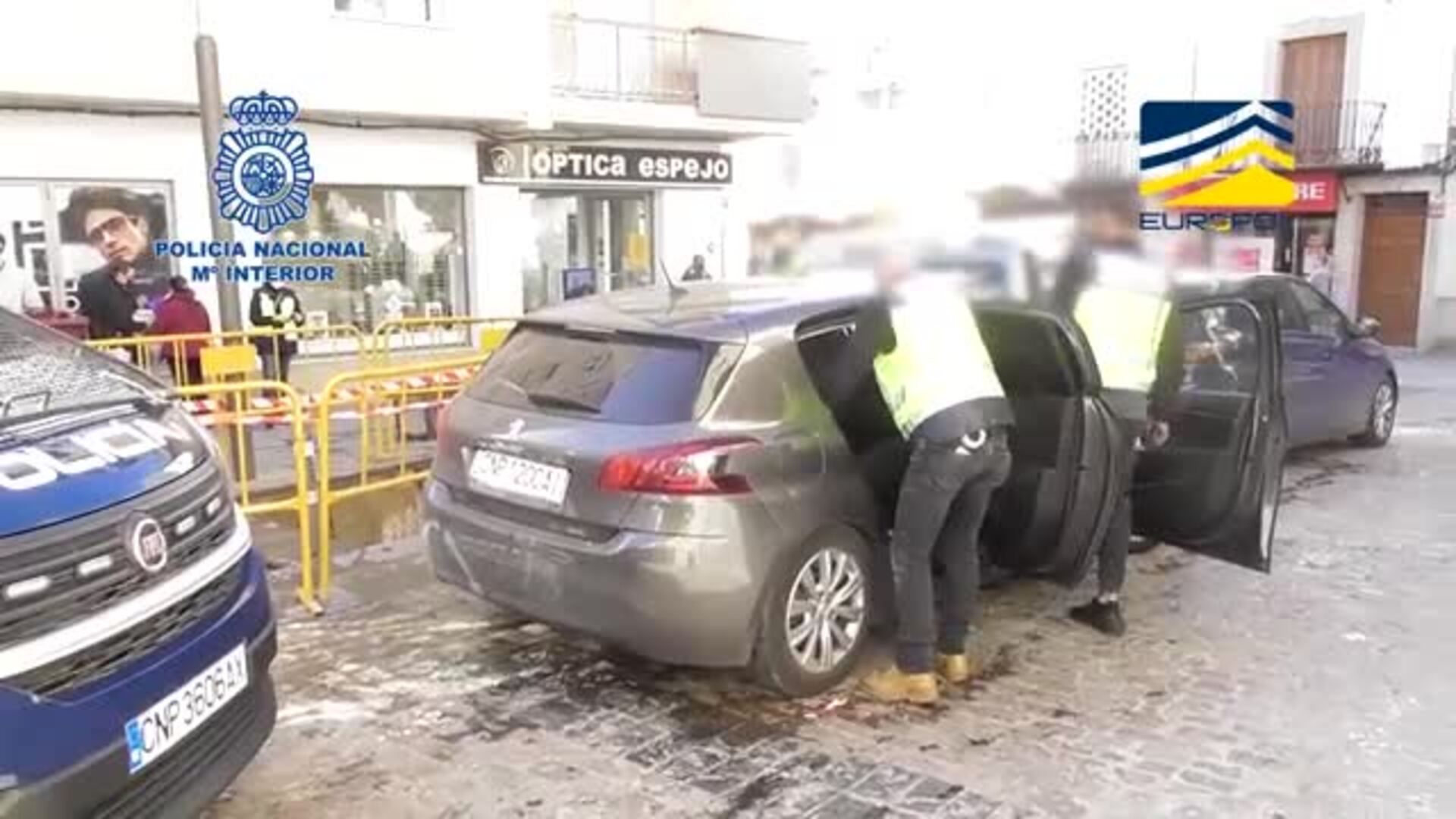 Detenidos en Andalucía 5 seguidores de una organización responsable de atentados