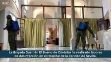 Los militares desinfectan el Hospital de la Caridad de Sevilla por el coronavirus