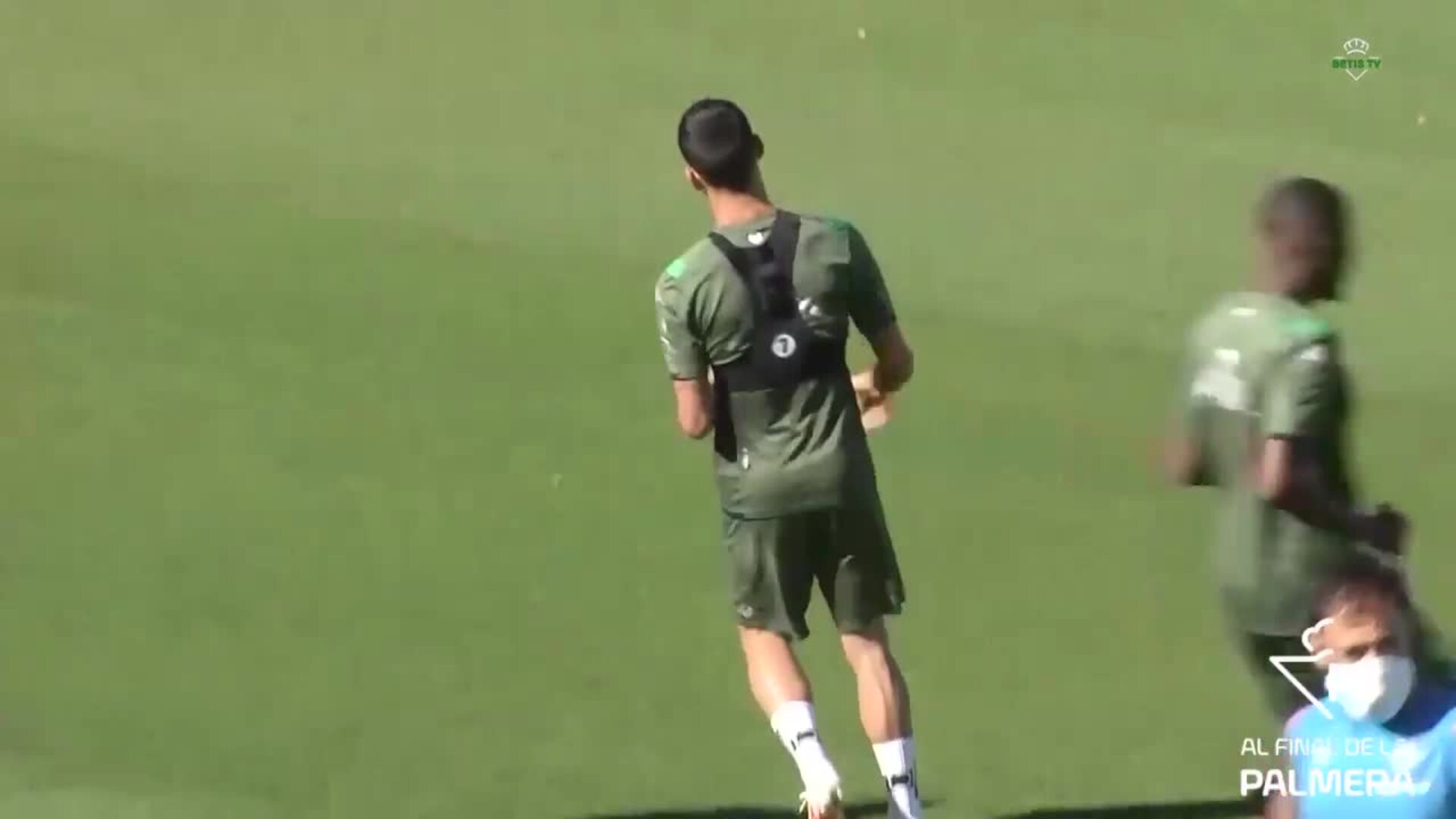 William Carvalho inicia el entrenamiento de este jueves con el grupo