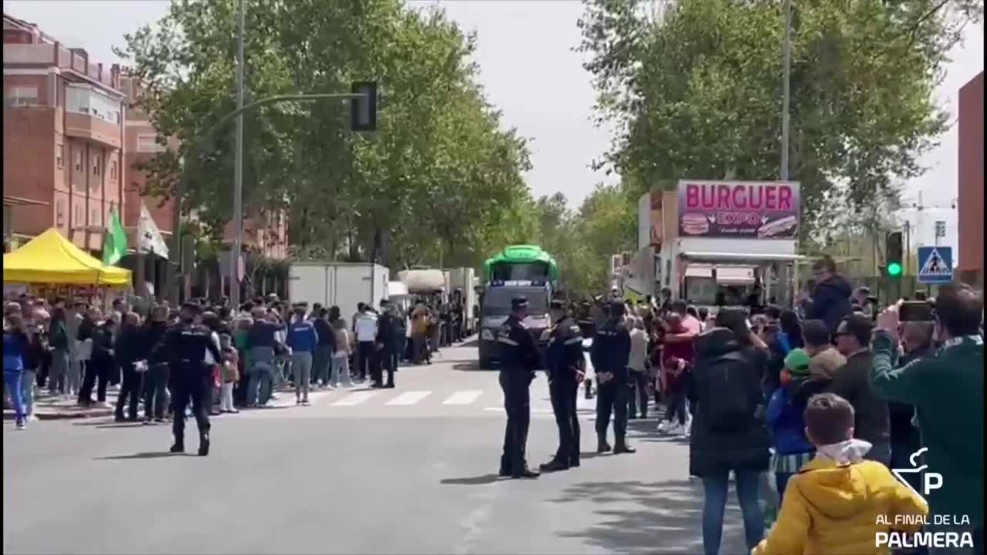 Llegada del Betis al Benito Villamarín para jugar contra el Osasuna