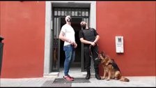 Los okupas del Tardón permiten a la dueña recoger sus pertenencias
