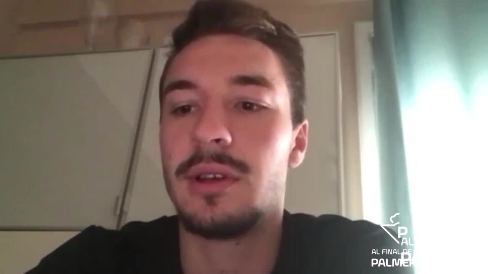 Loren y el fútbol a puerta cerrada