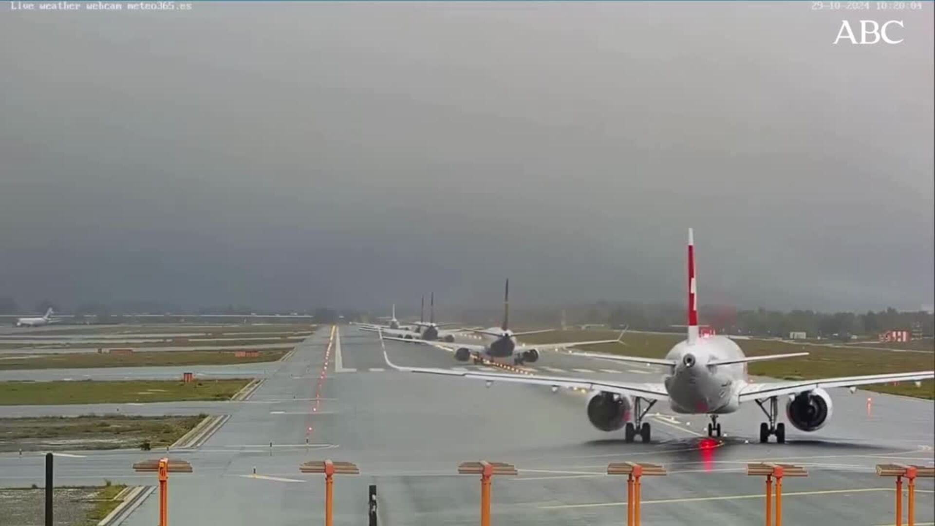 El servicio de Emergencias 112 ha registrado unas 70 incidencias por las lluvias y el viento