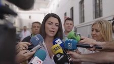 Macarena Olona ejerce su derecho al voto pidiendo que todos los partidos «respeten el resultado»