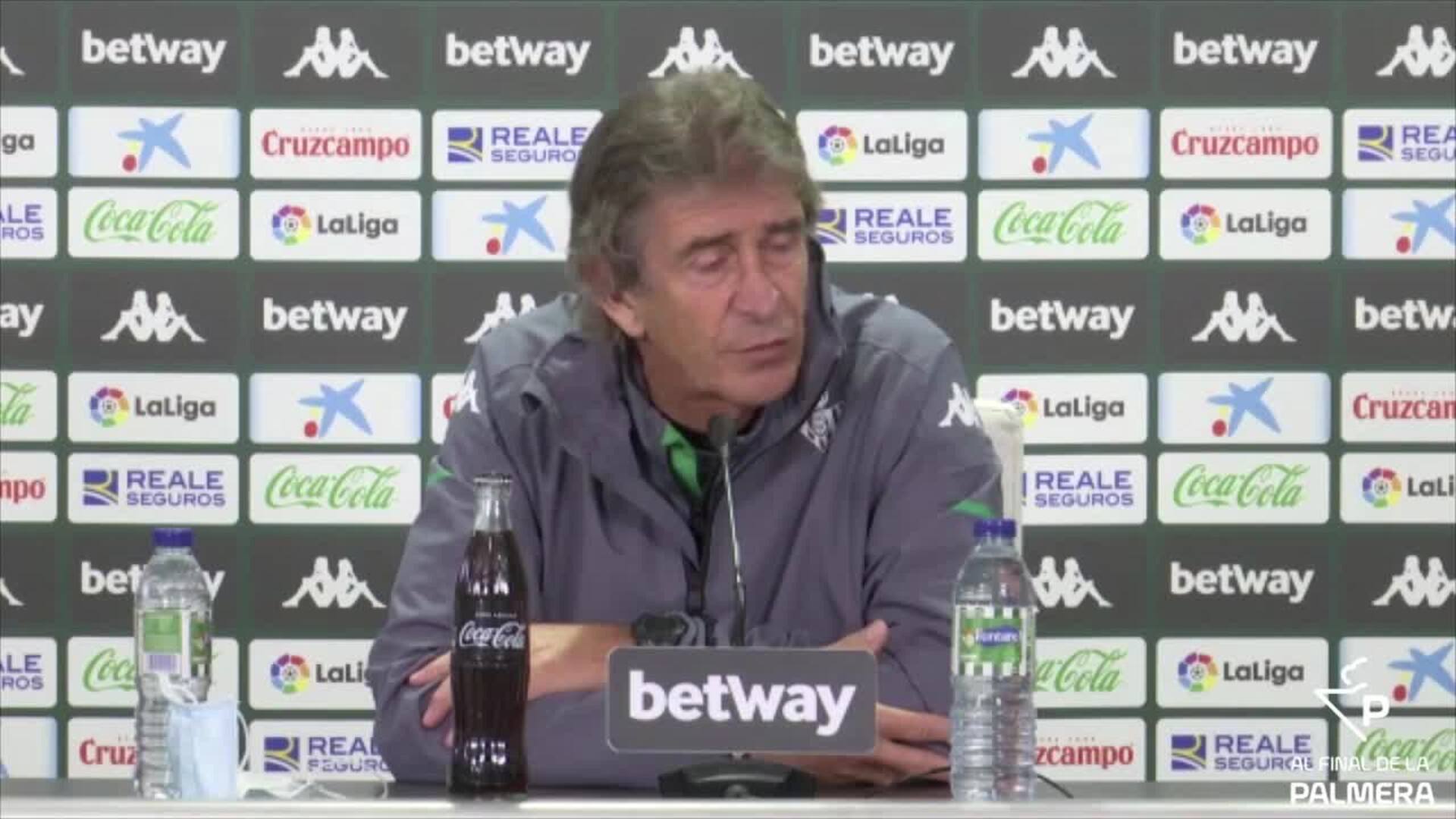 Pellegrini: &quot;Creo que Maradona tenía una imagen de mezcla entre jugador e hincha&quot;