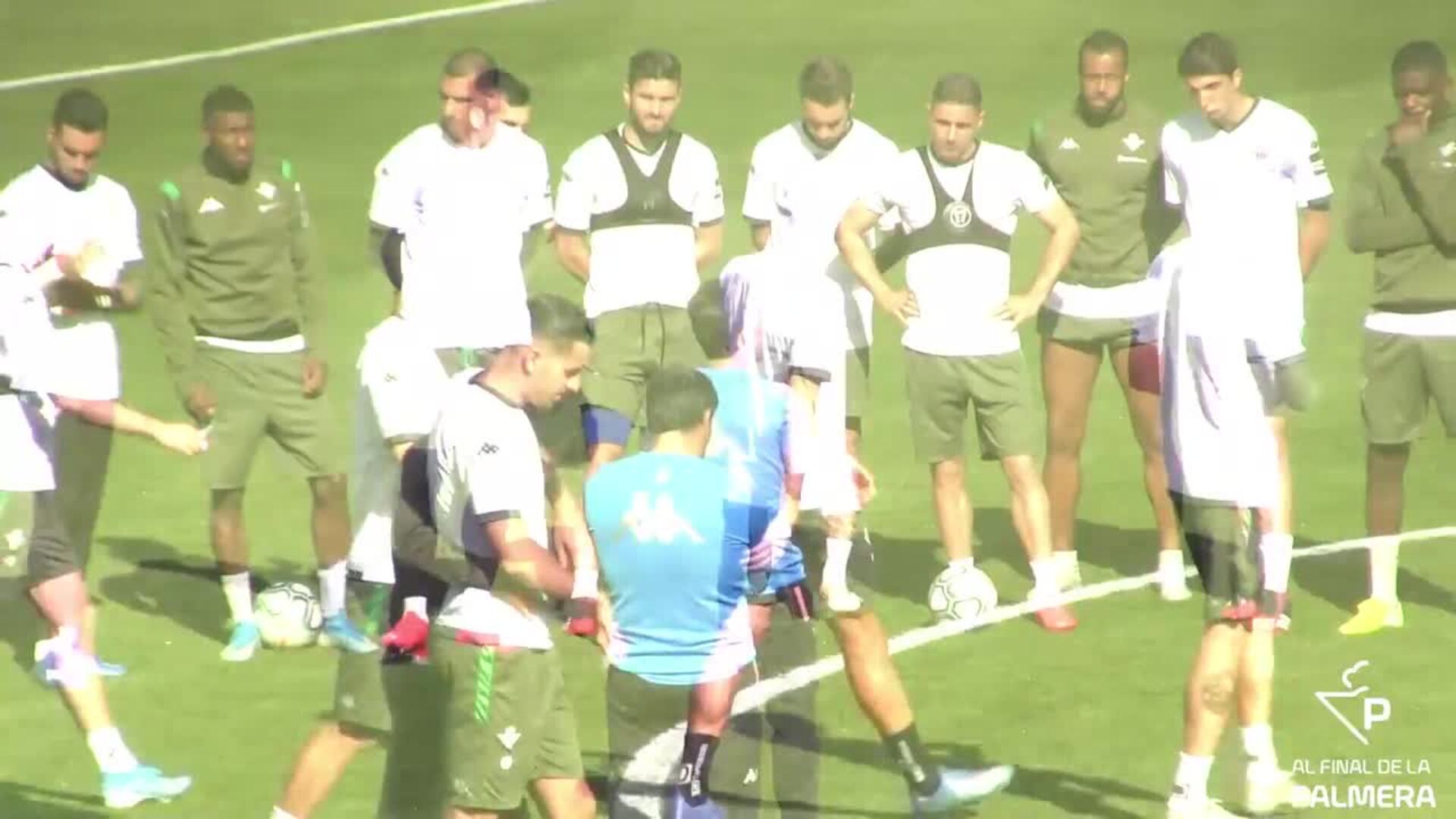 William, novedad en el entrenamiento del Betis