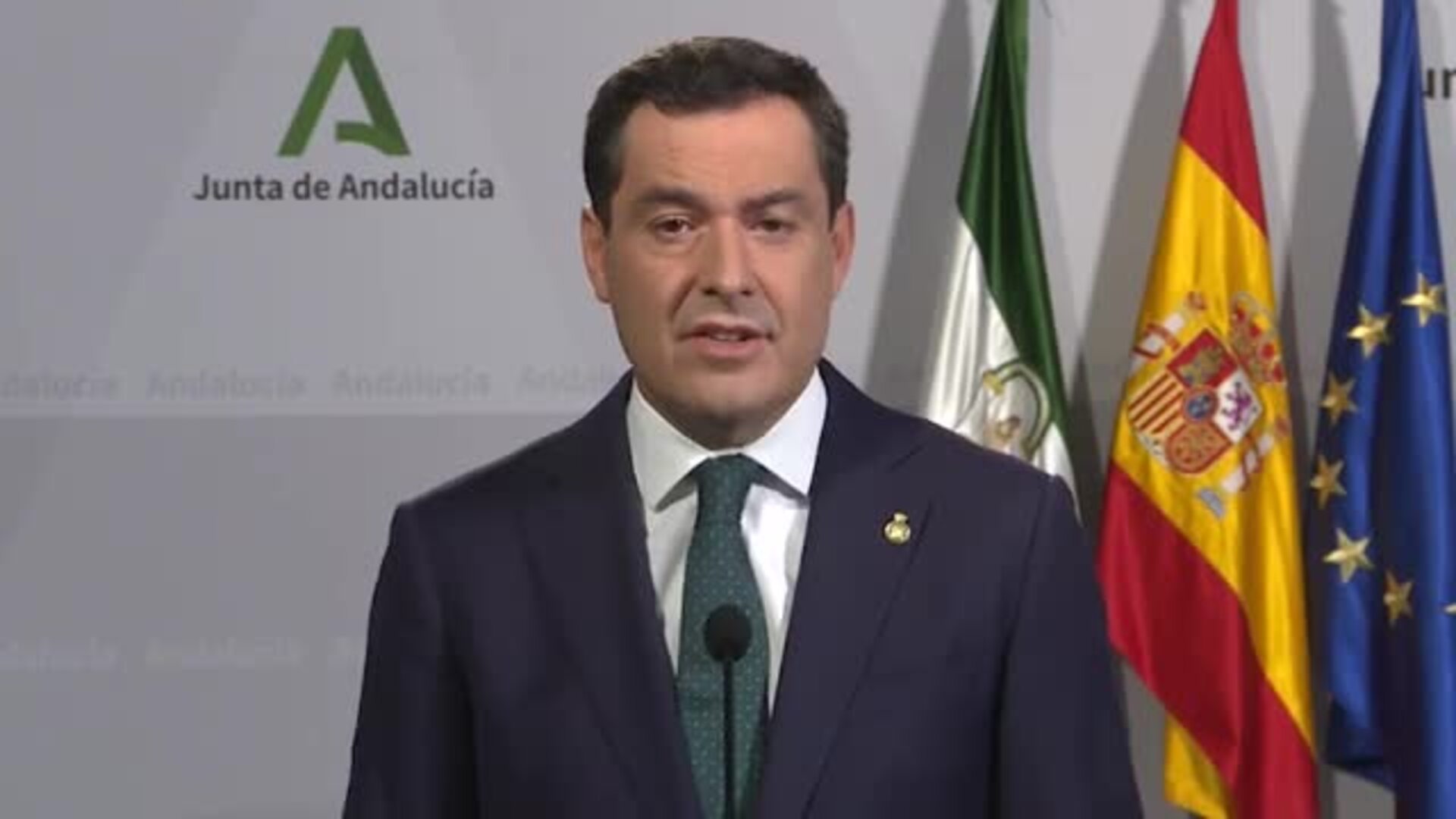 Un control policial en Écija, uno de los municipios que fue confinado