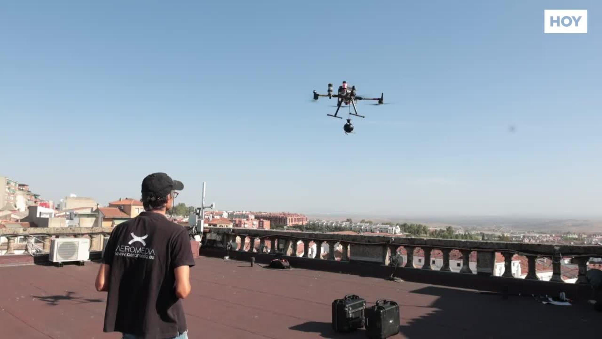 Hosteleros de la Plaza de Cáceres sobre la grabación en 3D: «Hemos