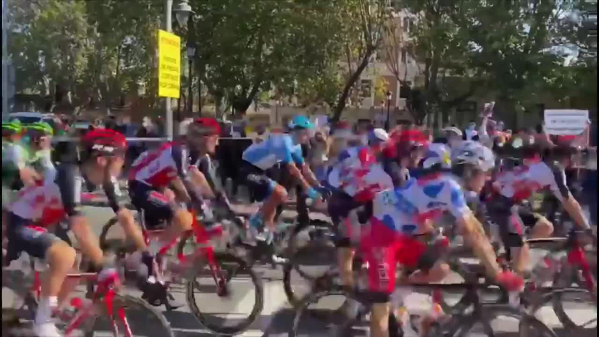 Protesta hostelera frente al Parlamento