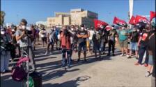 Apenas 150 manifestantes en la huelga general «ilegal» convocada por CTM y CGT