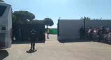 (VÍDEO) El Real Madrid, aclamado en su llegada al Aeropuerto de Jerez