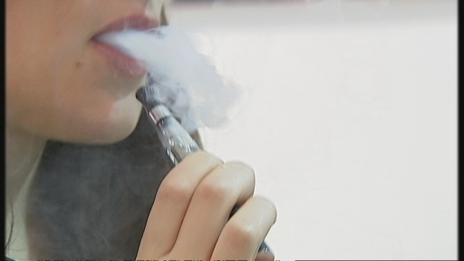 E-cigarette ban for under-18s will it make a difference? – Channel 4 News