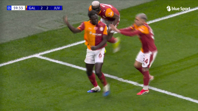 Sanchez schiesst Galatasaray wieder in Führung