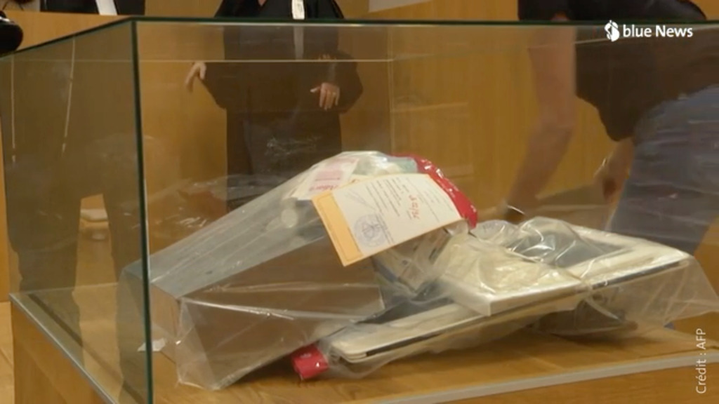 Jugée pour avoir empoisonné ses filles aux médicaments, la mère se dit «innocente».