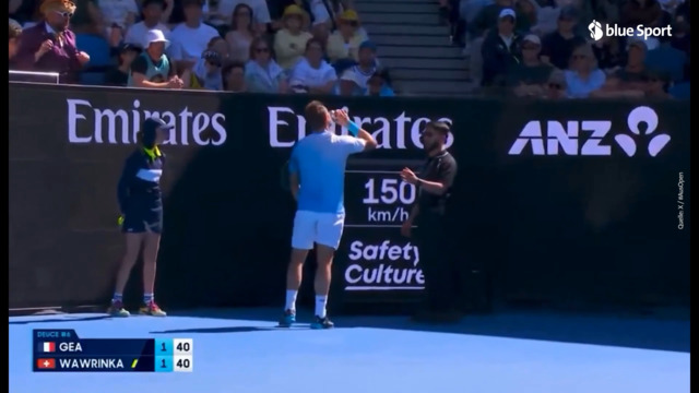 Stan e la lattina di birra caduta sul campo