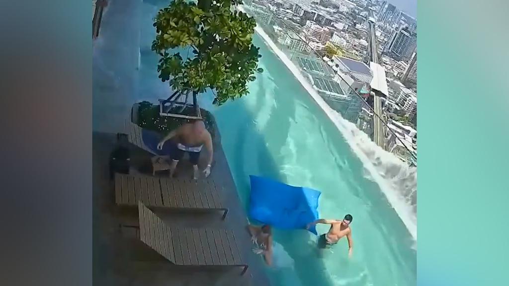 Erdbeben in Thailand: Liebespaar wird fast aus Infinity-Pool gespült