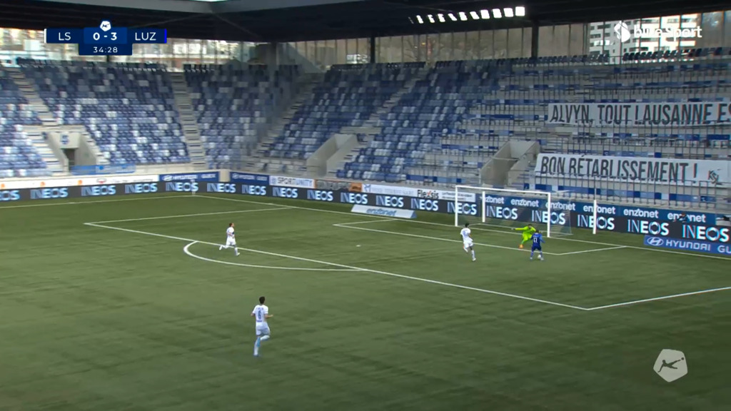 35. Minute: Letica fährt gegen Klidje die Pranke aus