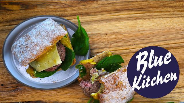 L'hamburger di Blue Kitchen