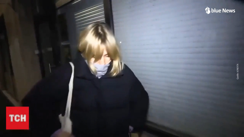 Giornalista incontra la presunta figlia di Putin a Parigi e la bombarda di domande critiche