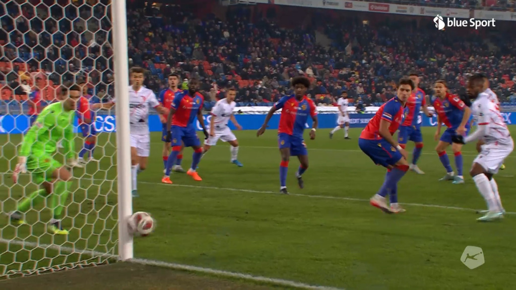 54. Minute: Sion schnuppert am Führungstor