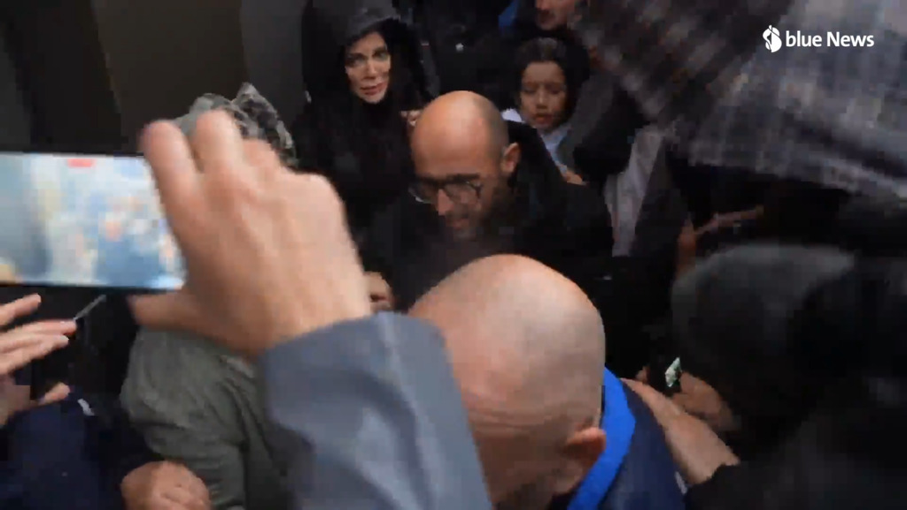 Video zeigt Tumulte vor Moretti-Befragung im Wallis