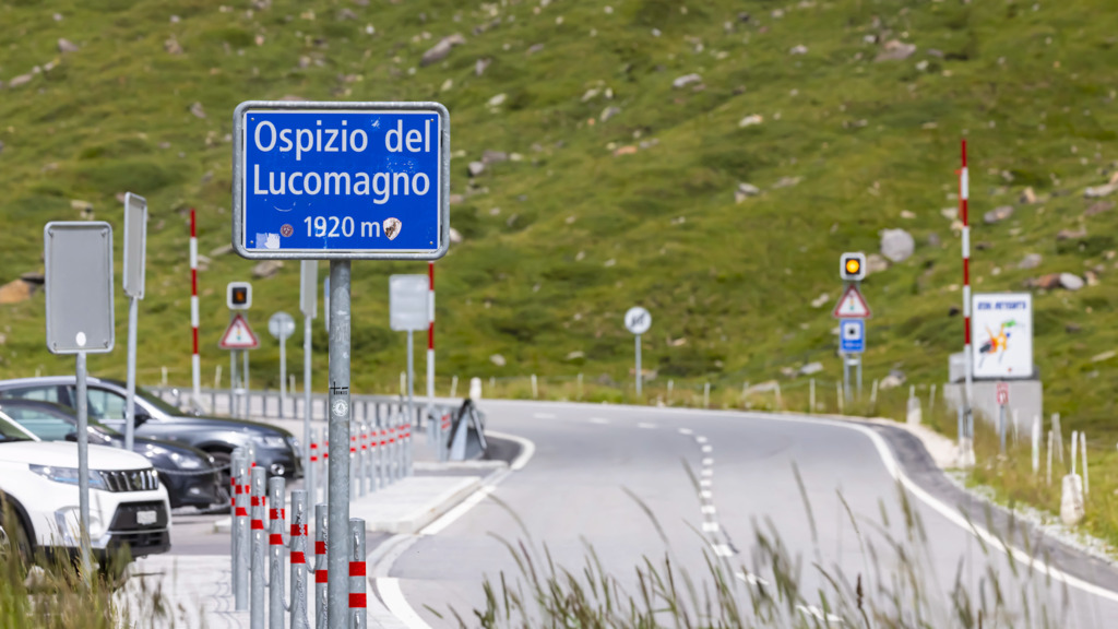 Staufalle Gotthard umfahren – Auf diesen klassischen Routen kommst du (fast immer) stressfrei in den Süden