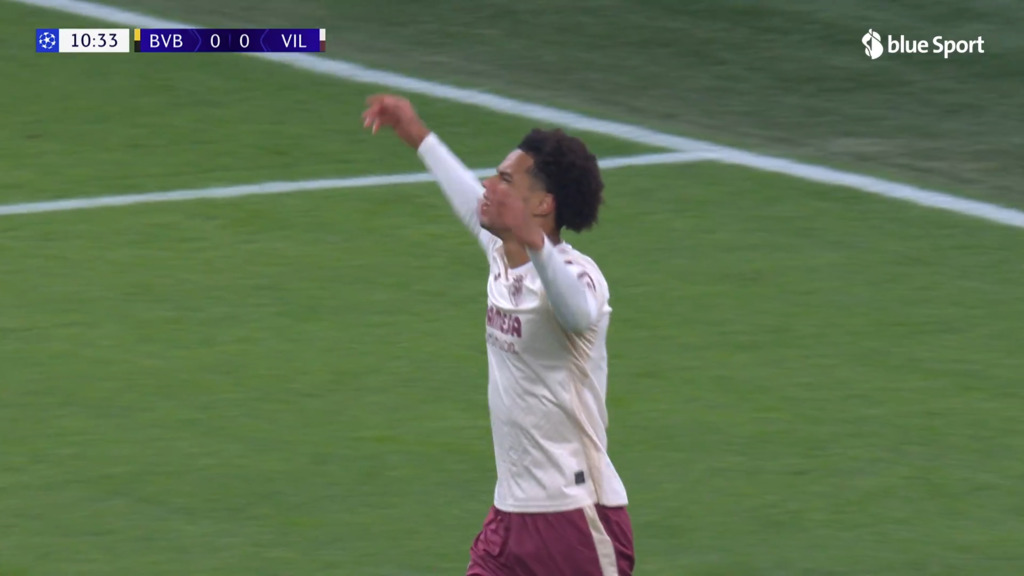 11. Minute: Villarreal trifft, aber das Tor zählt nicht