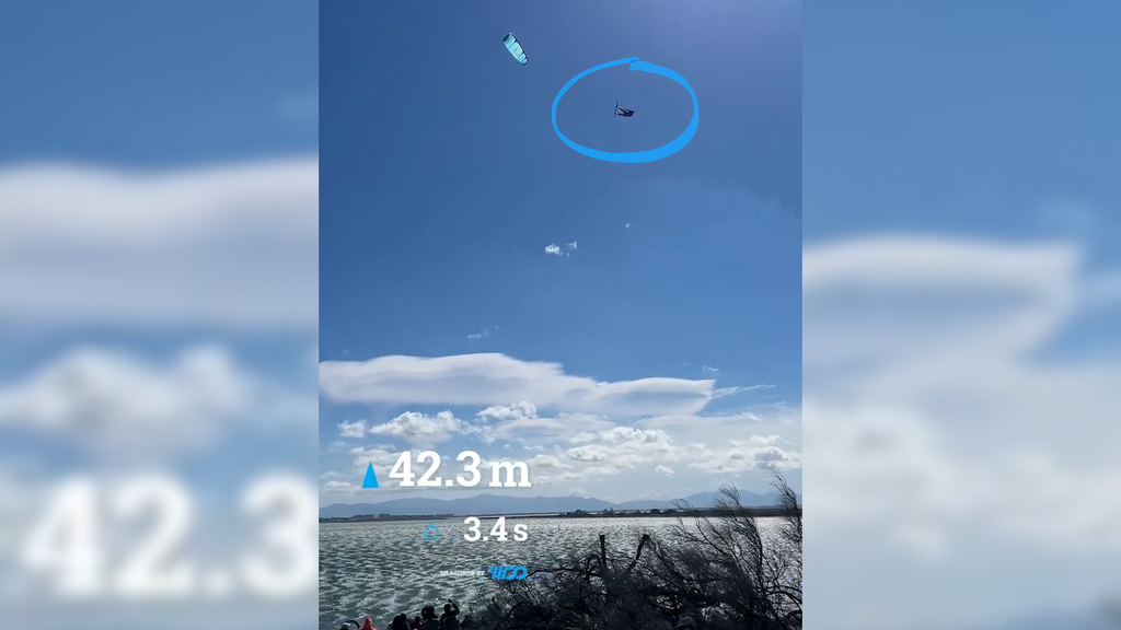42,3 Meter hoch: 20-jährigem Kitesurfer gelingt Rekordsprung