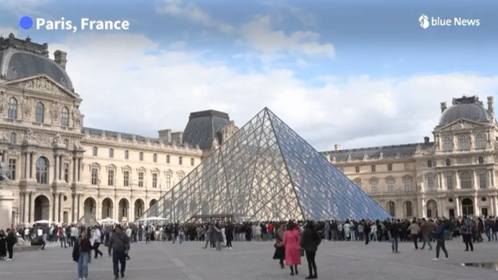 Vol de bijoux au Louvre,deux suspects en garde à vue.