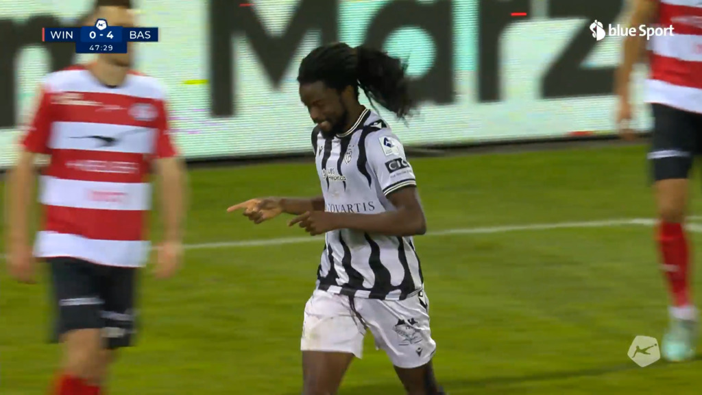 48. Minute: Wieder bereitet Shaqiri vor – Baro erhöht für den FCB