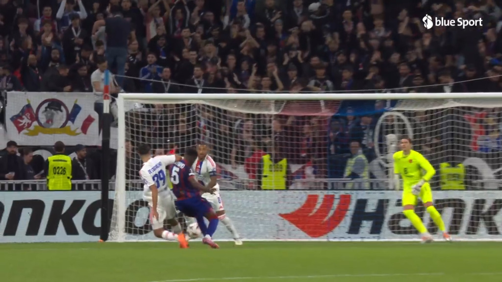 Il Basilea si inguaia da solo in avvio