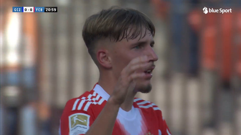 Karl mit dem 1:0 für Bayern