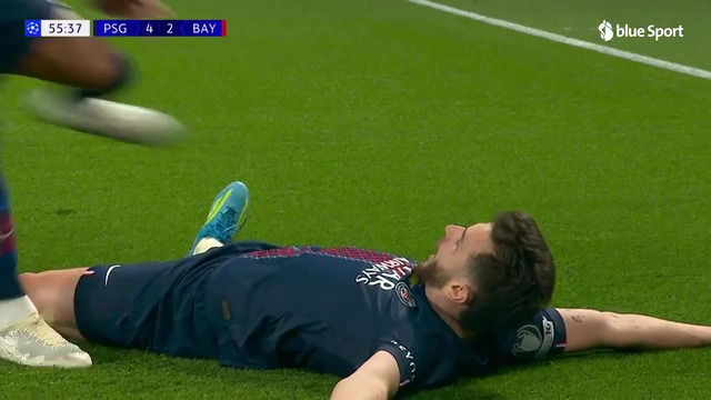 Khvicha Kvaratskhelia inscrit le 4e but parisien