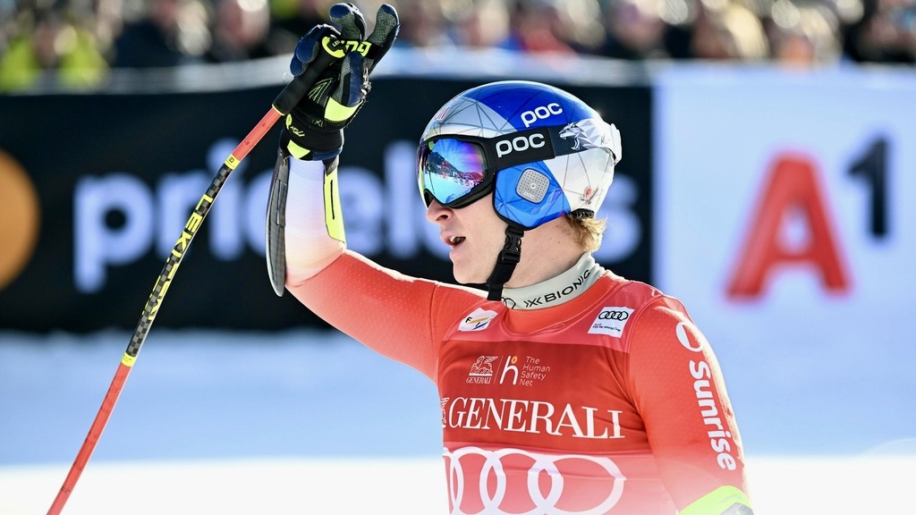 Marco Odermatt impérial lors du super-G de Kitzbühel