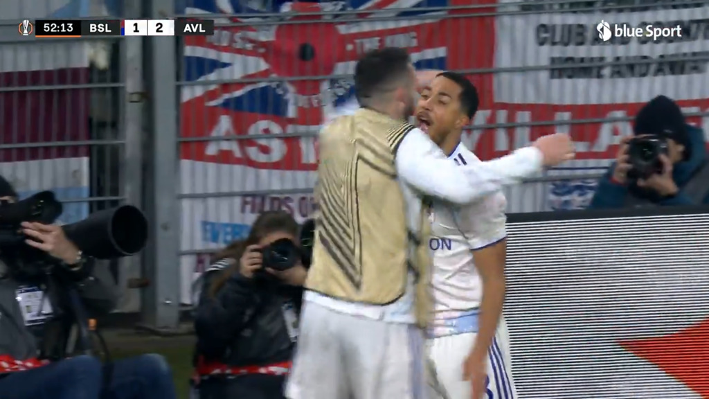 Gli inglesi tornano avanti